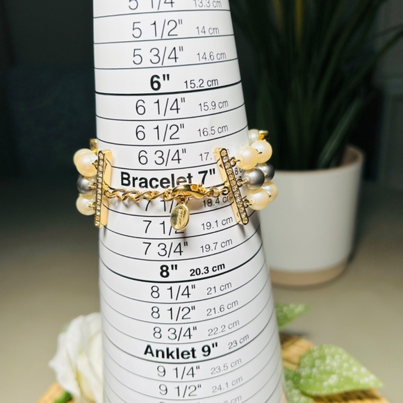 Nancy Nelson Gray and White Faux Pearl Crystal Bracelet Triple Strand - Picture 12 of 15